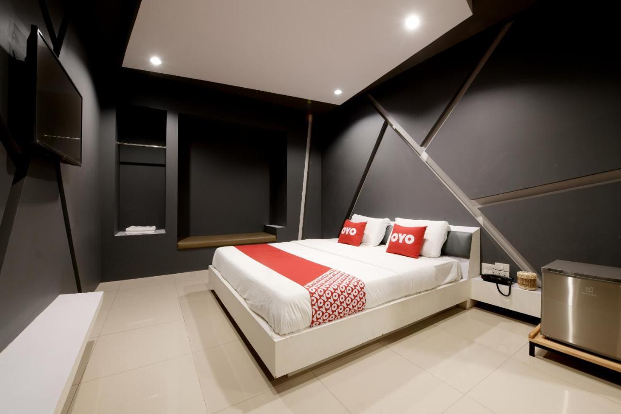 Sriracha Hotel And Spa Ban Huai Yai Phrom Eksteriør bilde
